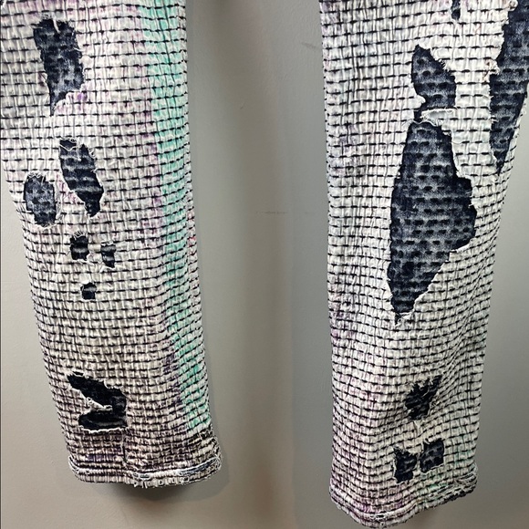 Embellish Distressed Jeans Size 36 - Picture 16 of 16